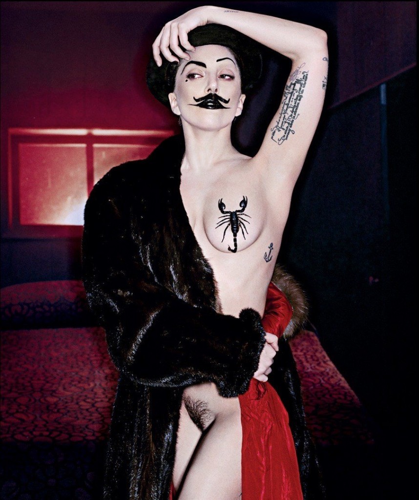 Lady Gaga Naked 021