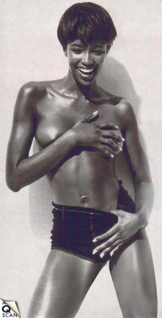 Naomi Campbell Naked 05