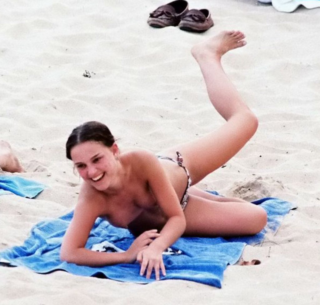 Natalie Portman Topless 05