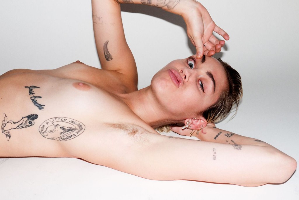 Miley-Cyrus-Nude-11