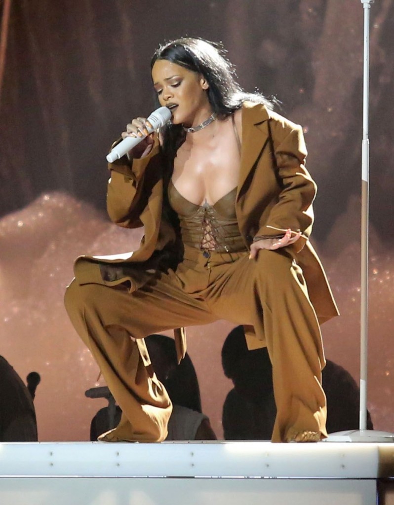 Rihanna See Through Sexy 2