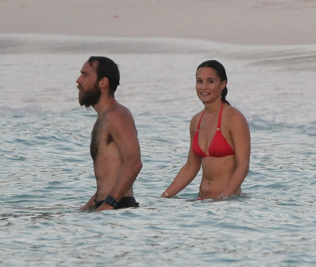 Pippa Middleton Bikini 29