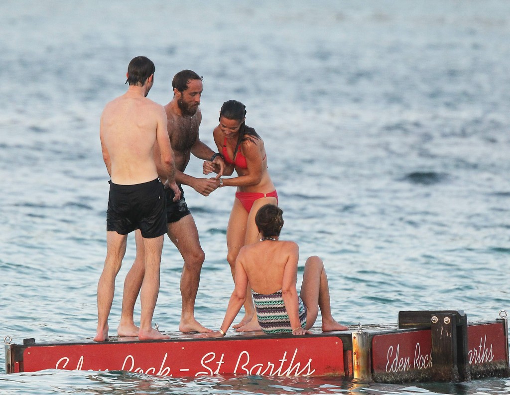 Pippa Middleton Bikini 36