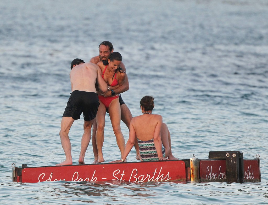 Pippa Middleton Bikini 41