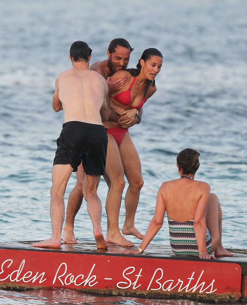 Pippa Middleton Bikini 47