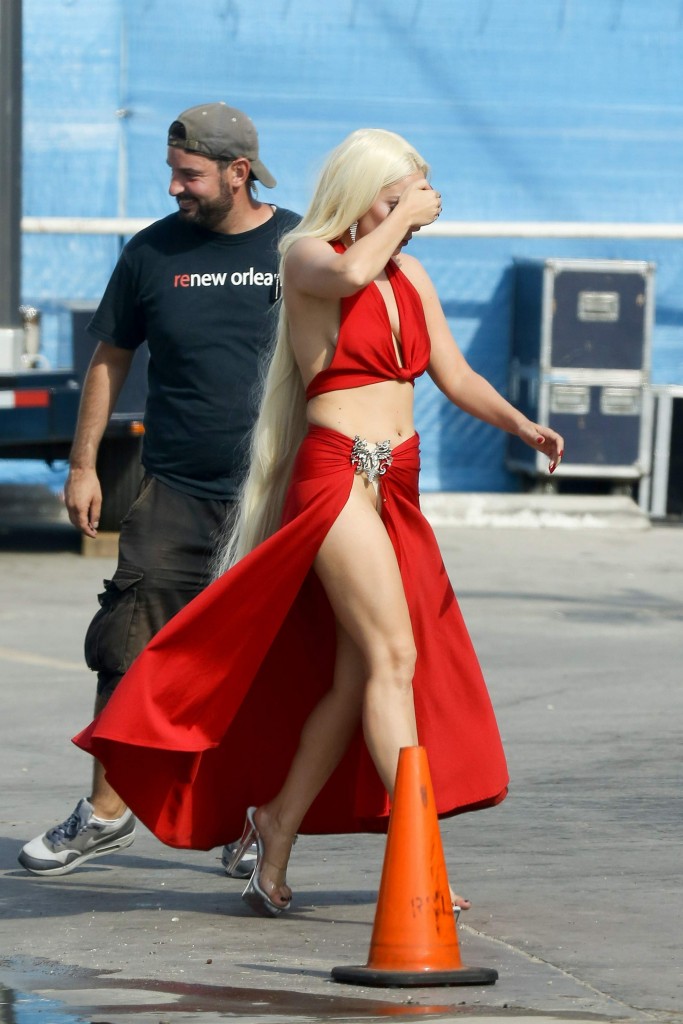 Lady-Gaga-Panties-1