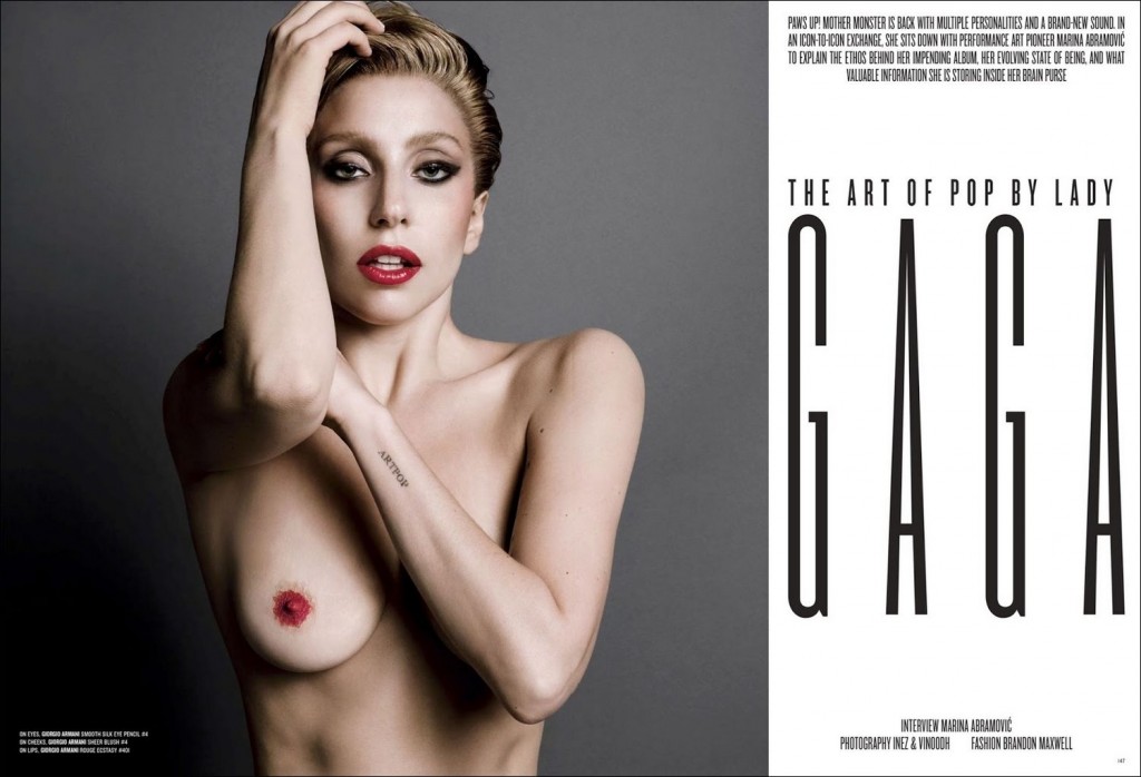 Lady-Gaga-Topless-9