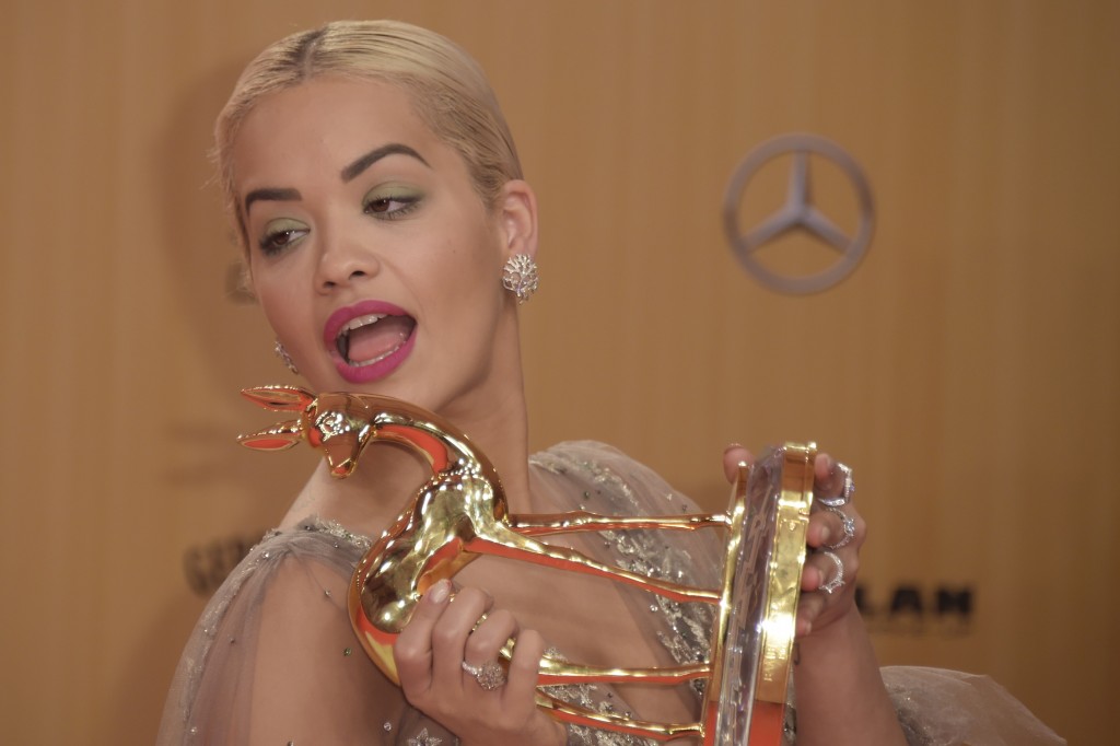 Rita-Ora-Sexy-45