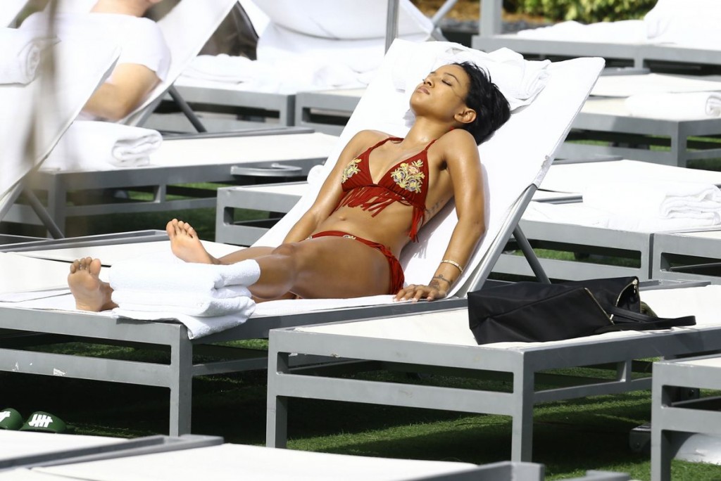 Karrueche-Tran-Sexy-15