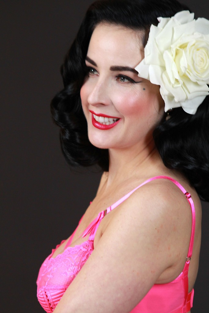 Dita-Von-Teese-Sexy-30