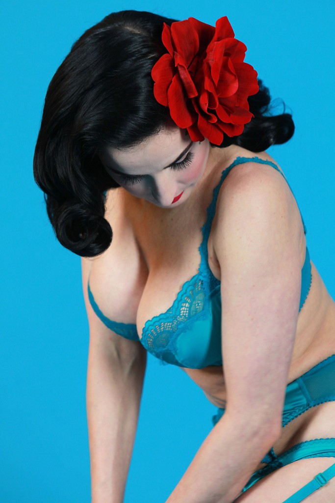 Dita-Von-Teese-Sexy-8