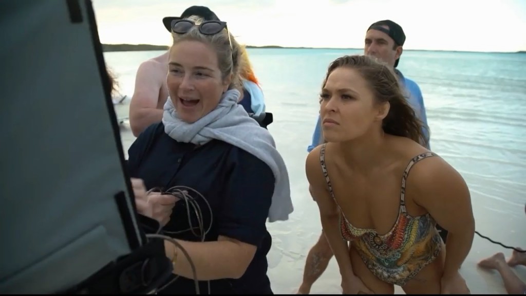 Ronda-Rousey-Bodypaint-BTS-76