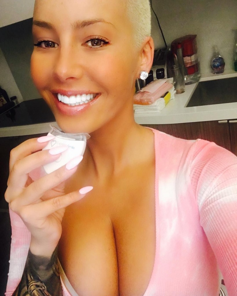 Amber Rose Sexy 13