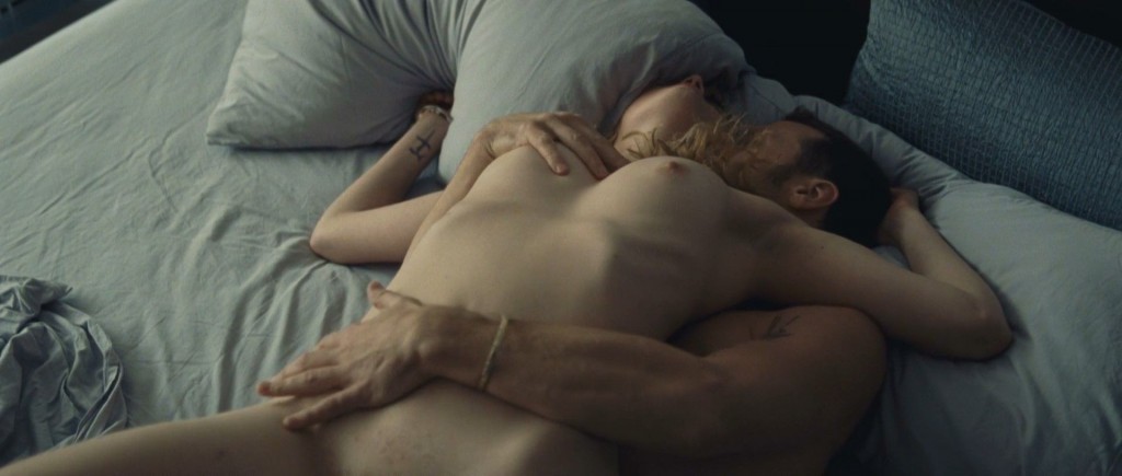 Evelyne Brochu Nude 1