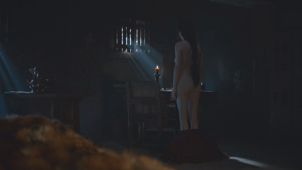 Carice van Houten Nude 2