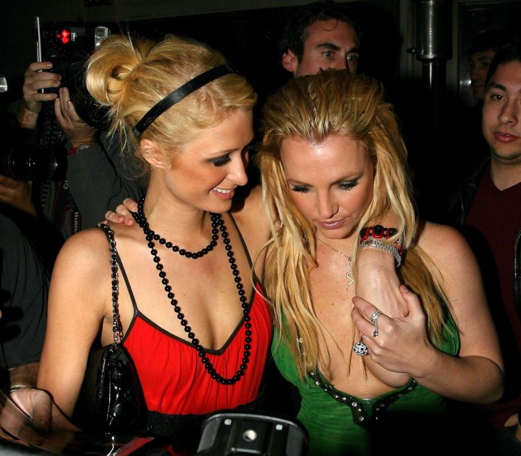 Paris Hilton Oops 173