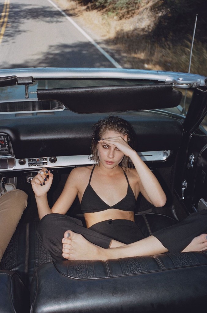 Willa Holland Sexy & Topless 9