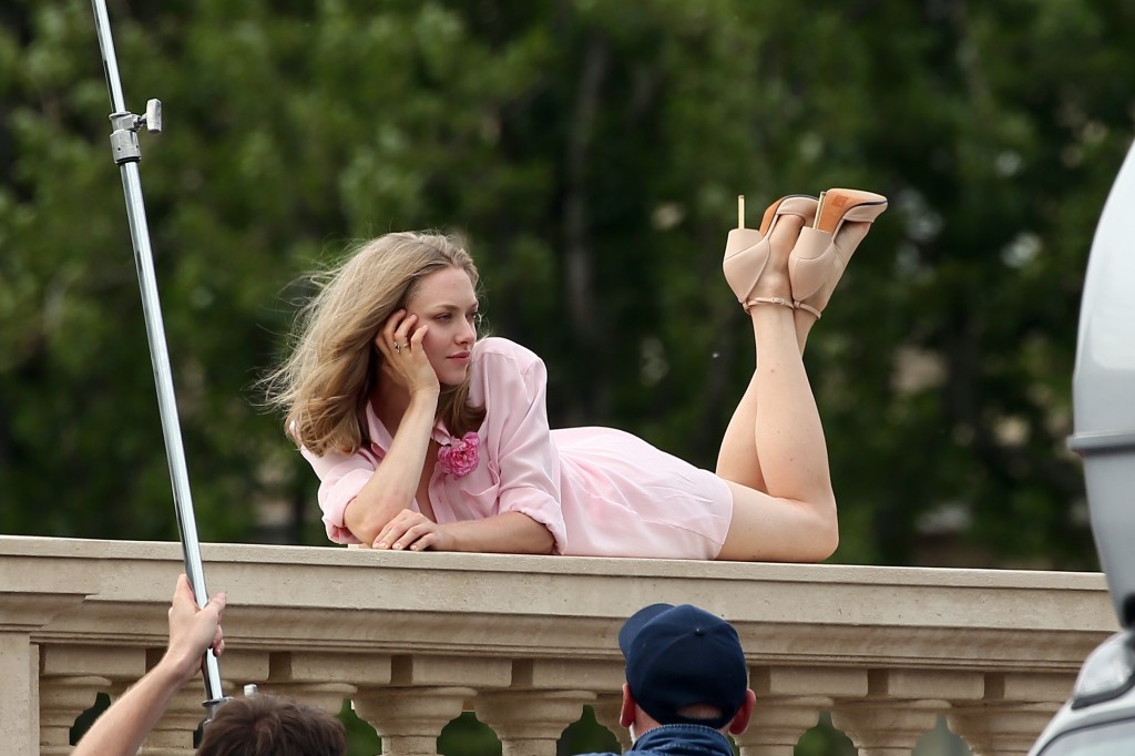 Amanda Seyfried Upskirt 45