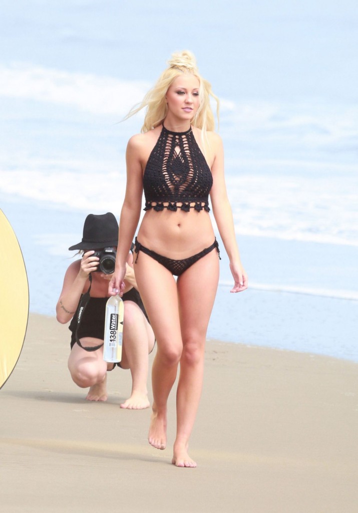 Ava Sambora Sexy 19