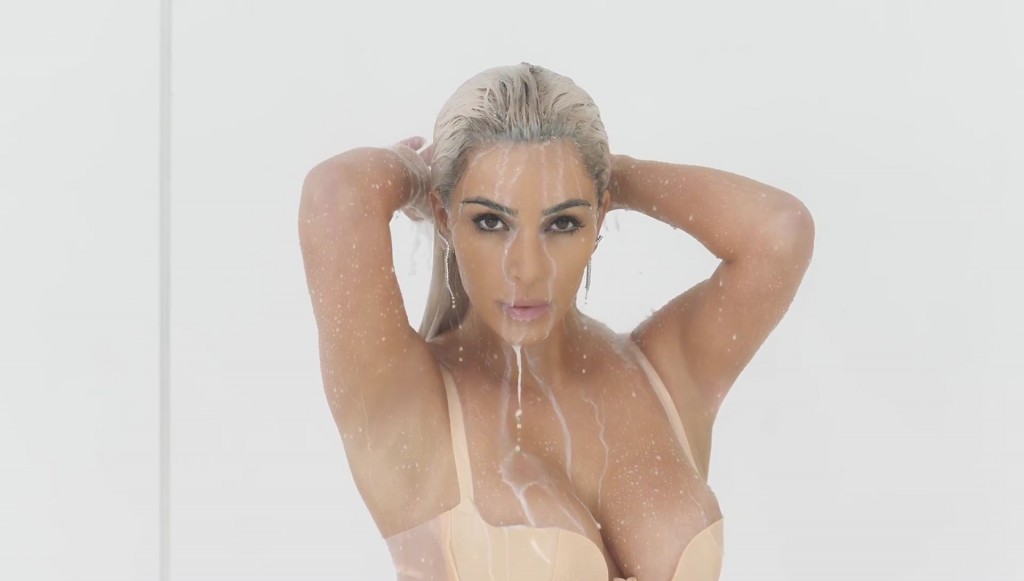 Kim Kardashian Sexy 3