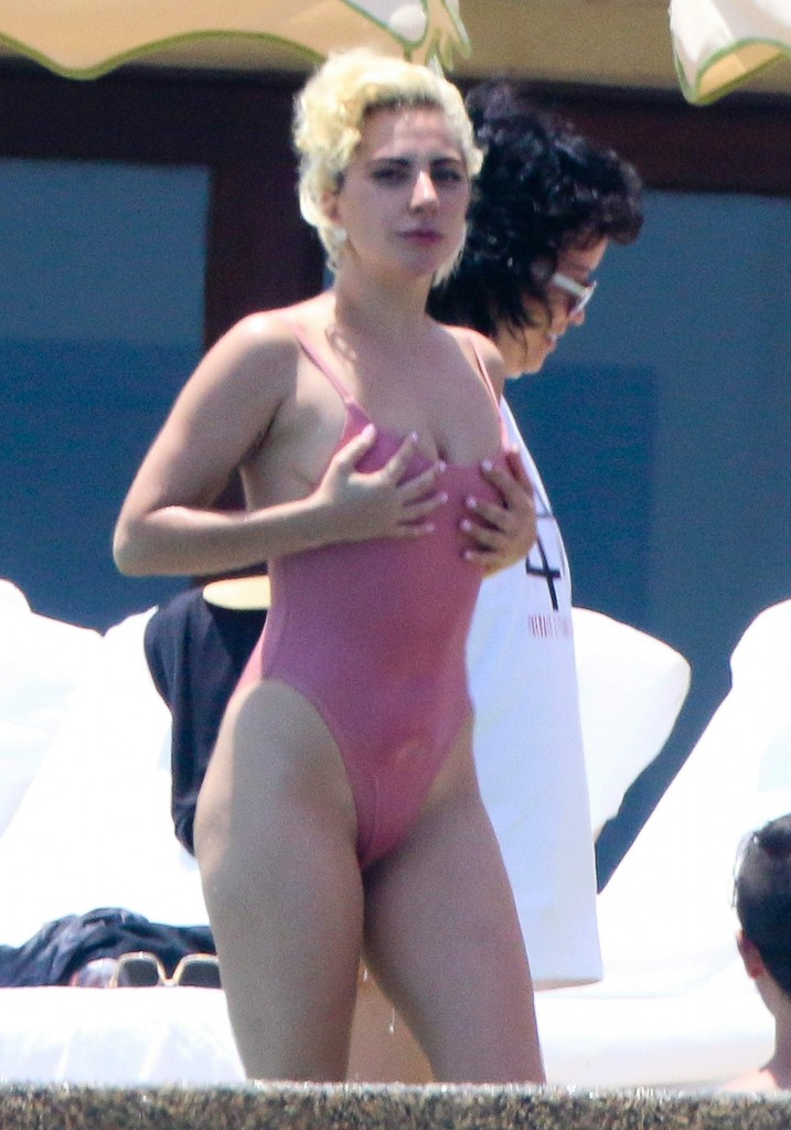 Lady Gaga Sexy 15