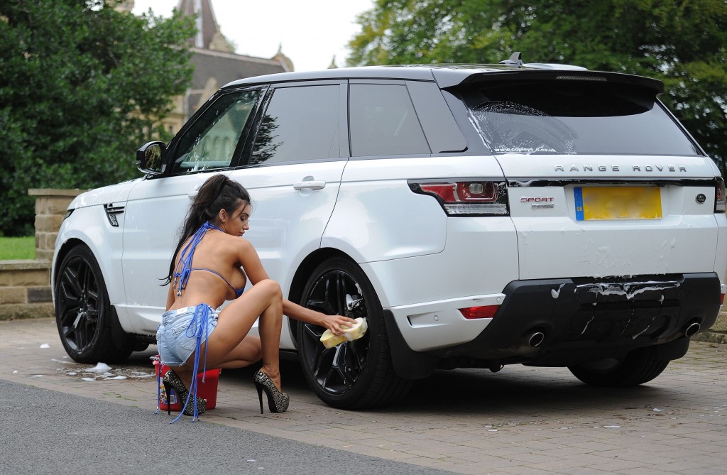 Chloe Khan Sexy 10