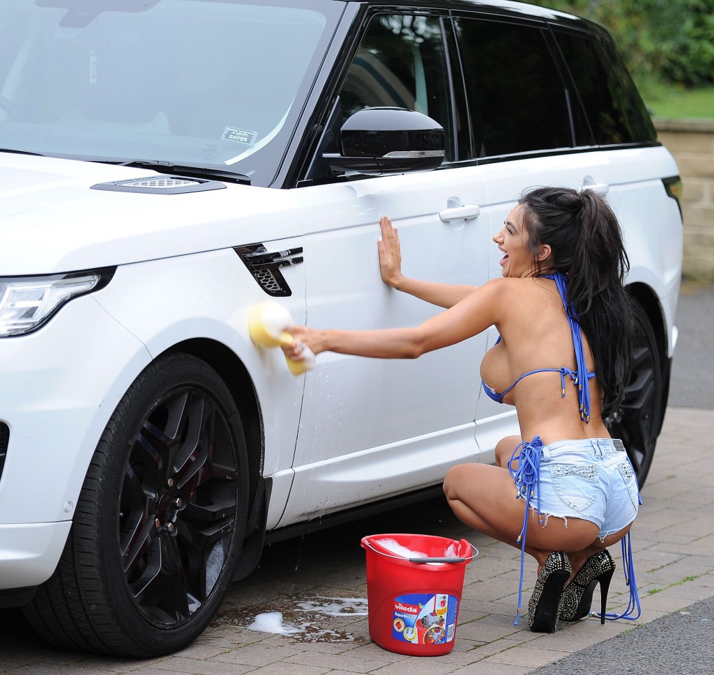 Chloe Khan Sexy 23