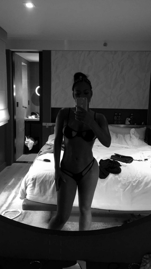 Christina Milian Selfies 2