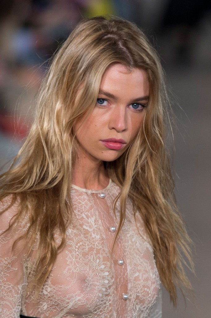 Stella Maxwell See Through 3