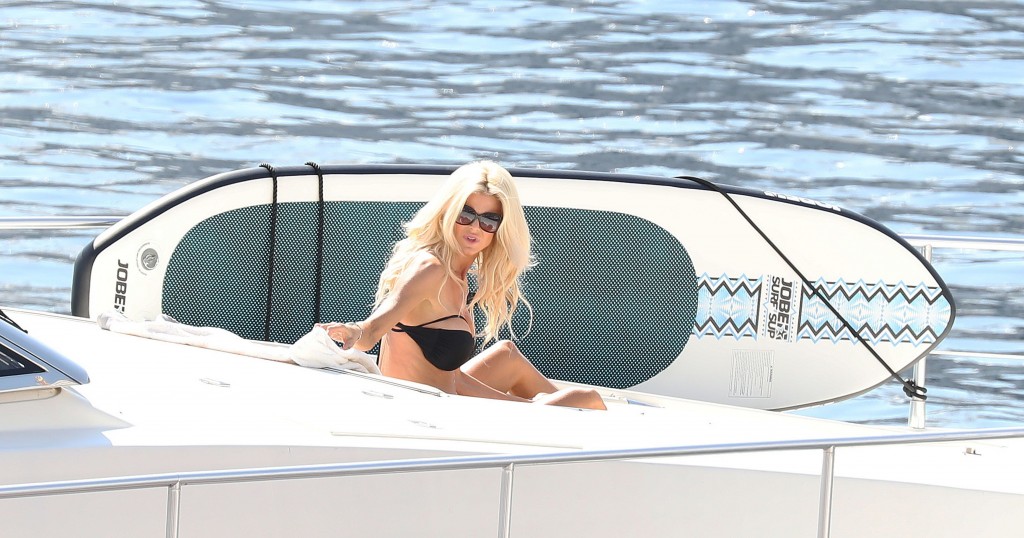 Victoria Silvstedt Sexy 21