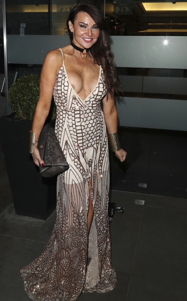 Lizzie Cundy Sexy 6