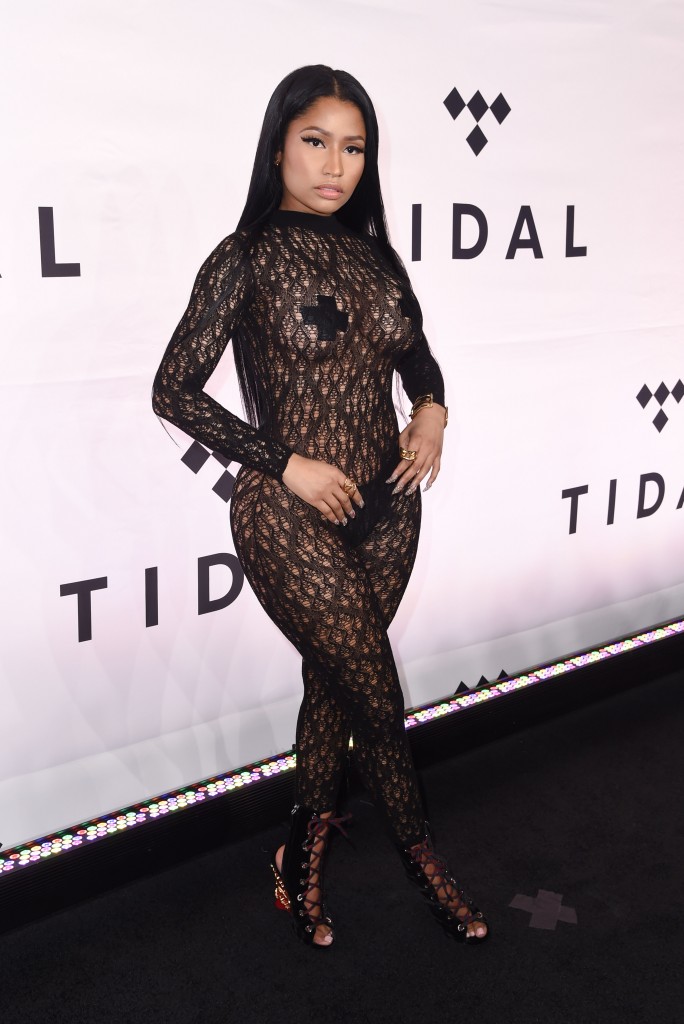 Nicki Minaj Sexy - 19