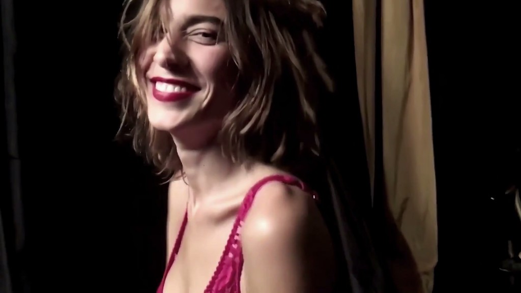 Alexa Chung Sexy 23