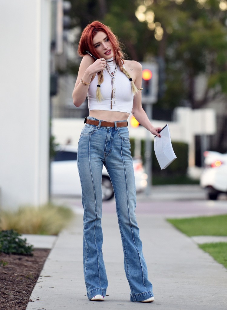 Bella Thorne See Through 16