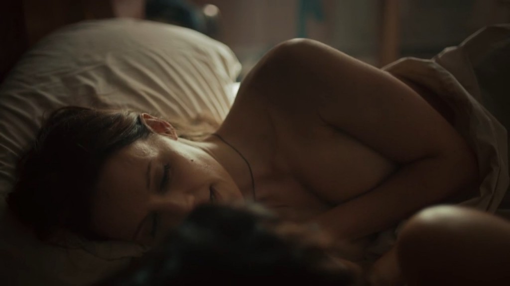 Emmanuelle Chriqui, KaDee Strickland Nude - Shut Eye (2016) s01e01 - HD 720p.mp4_snapshot_00.36_[2016.12.12_08.10.07]