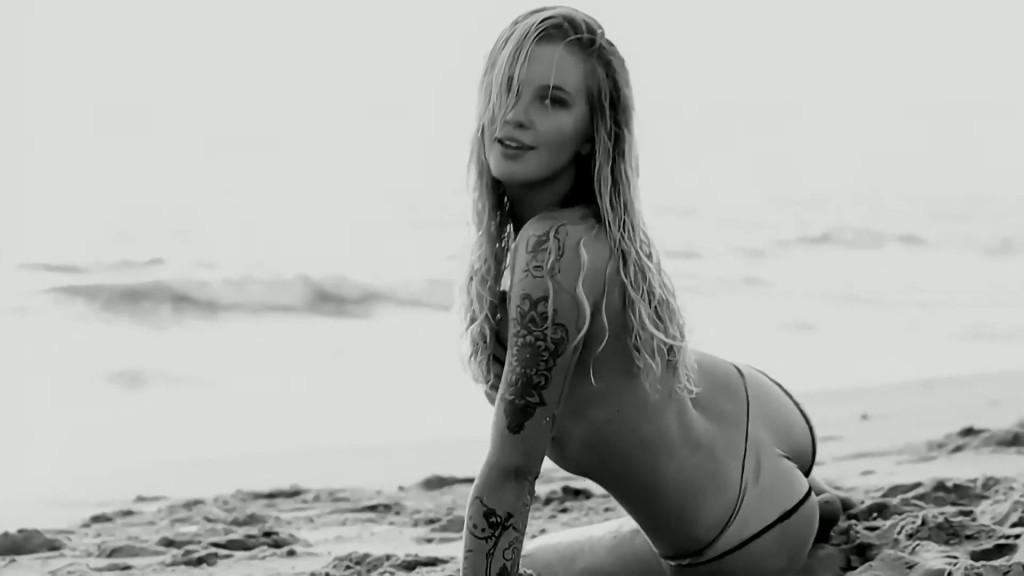 Ireland Baldwin Sexy & Topless8