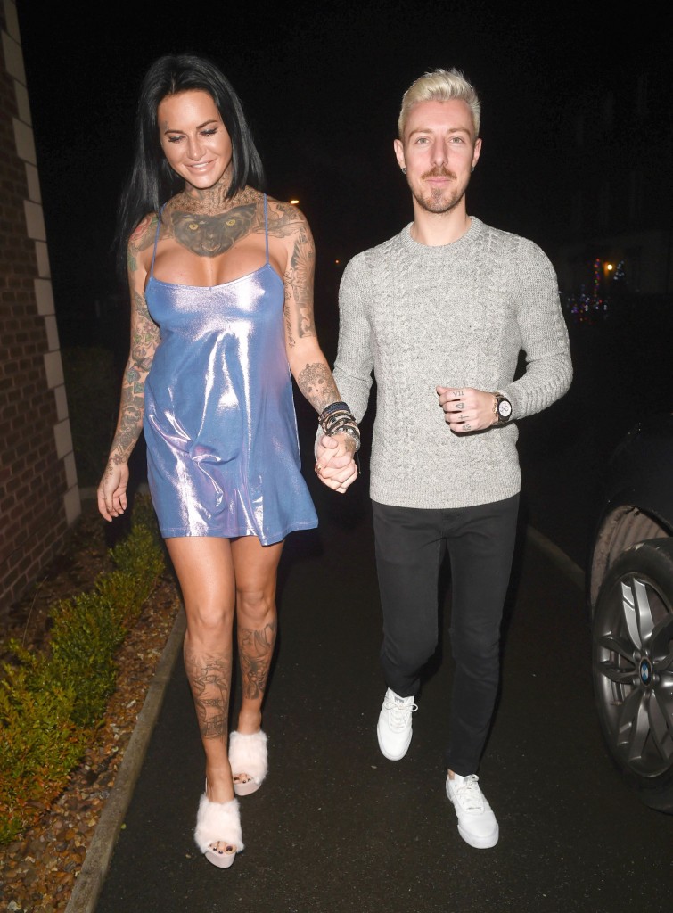 Jemma Lucy Pokies 25