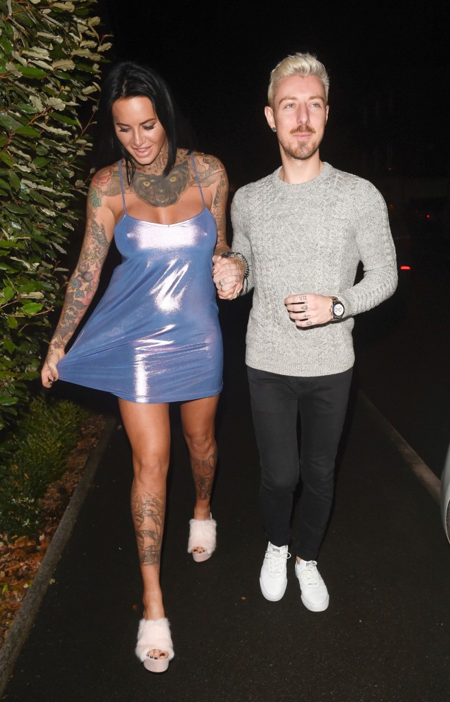 Jemma Lucy Pokies 32