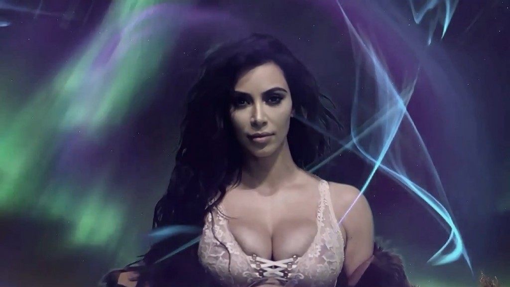 Kim Kardashian Sexy 14