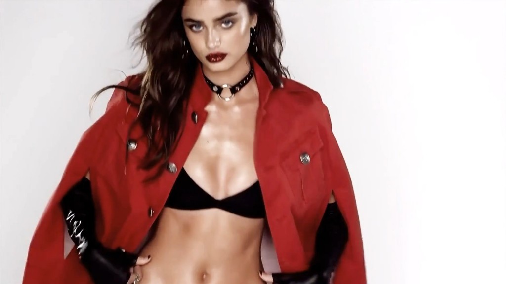 Taylor Hill Sexy 7