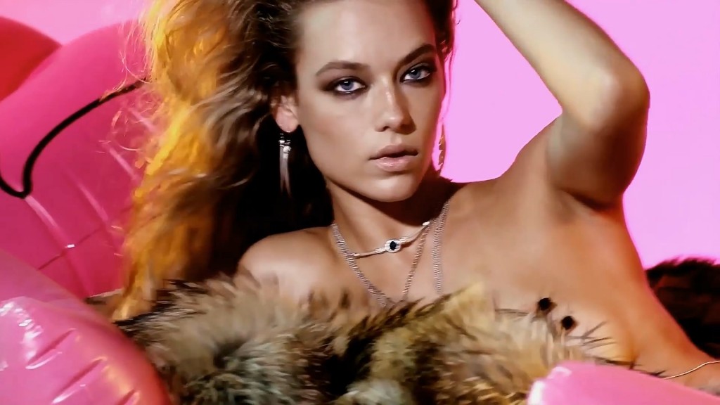 Hannah Ferguson Sexy 4