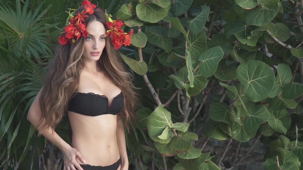 Alexa Ray Sports Illustrated Swimsuit 2017_13