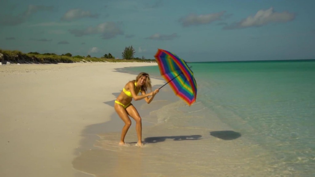 Genie Bouchard Uncovered_46