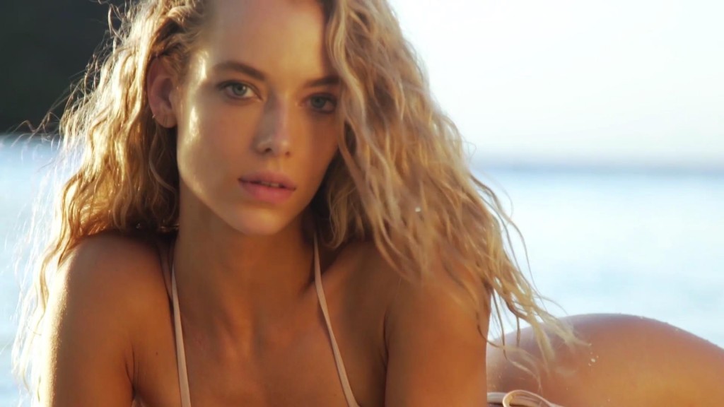 Hannah Ferguson Intimates SI Swimsuit 2017_33