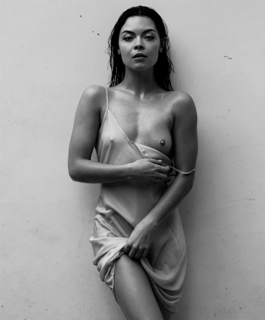 Scarlett Byrne Nude Sexy 7